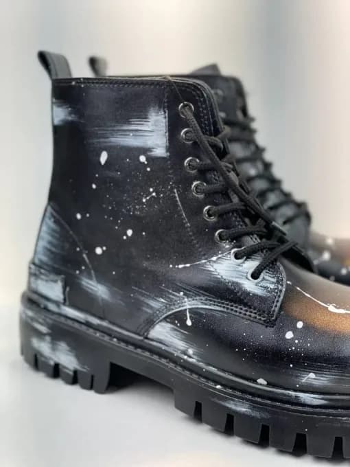 کد 2912 بوت بالنسیاگا BALENCIAGA نقاشی آبرنگی — تصویر ۵