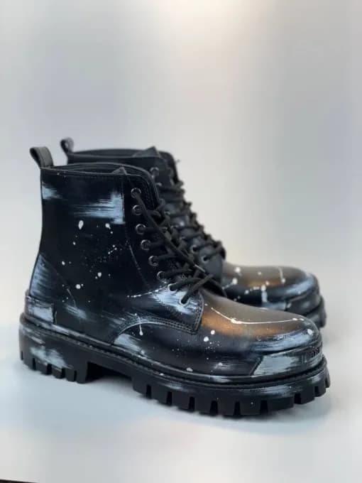 کد 2912 بوت بالنسیاگا BALENCIAGA نقاشی آبرنگی — تصویر ۳