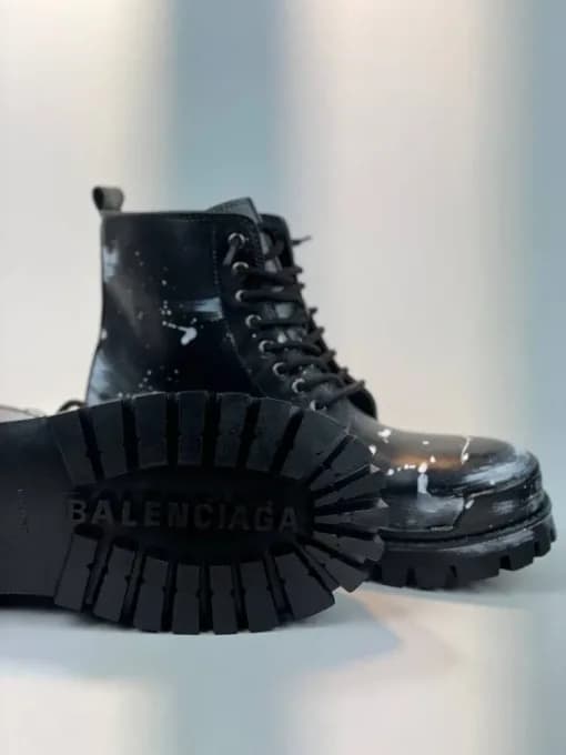 کد 2912 بوت بالنسیاگا BALENCIAGA نقاشی آبرنگی — تصویر ۸