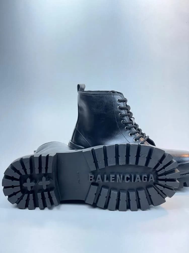 کد 2903 نیم بوت چرم بالنسیاگا BALENCIAGA مشکی — تصویر ۵
