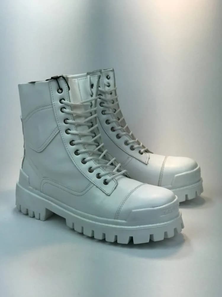 کد 2901 بوت چرم بالنسیاگا BALENCIAGA — تصویر ۳
