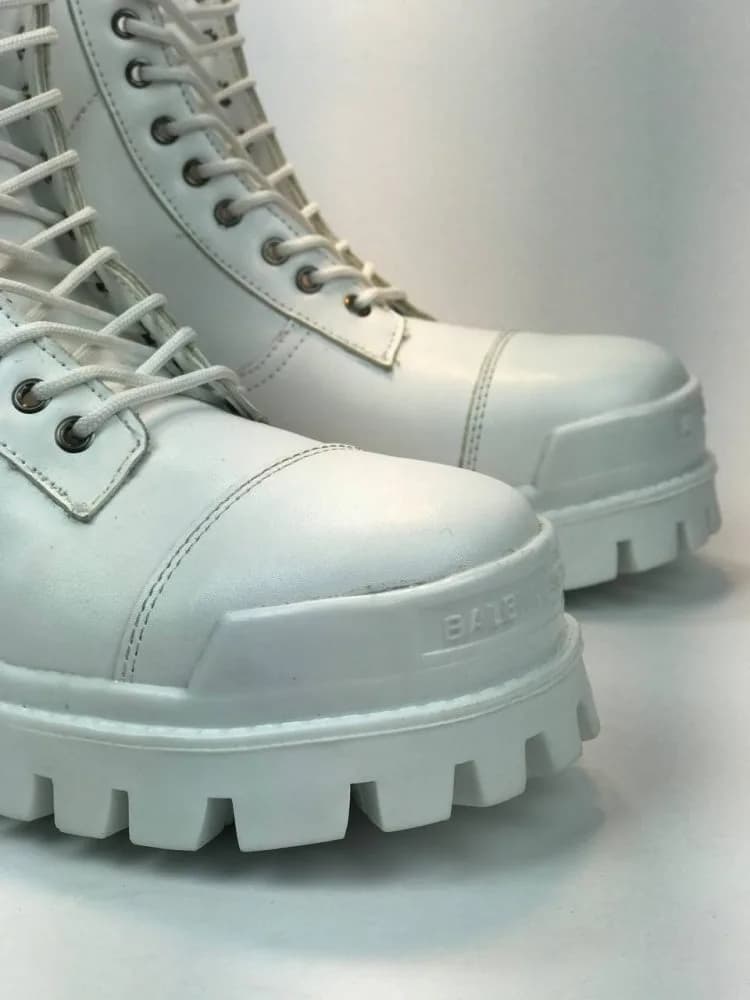 کد 2901 بوت چرم بالنسیاگا BALENCIAGA — تصویر ۲