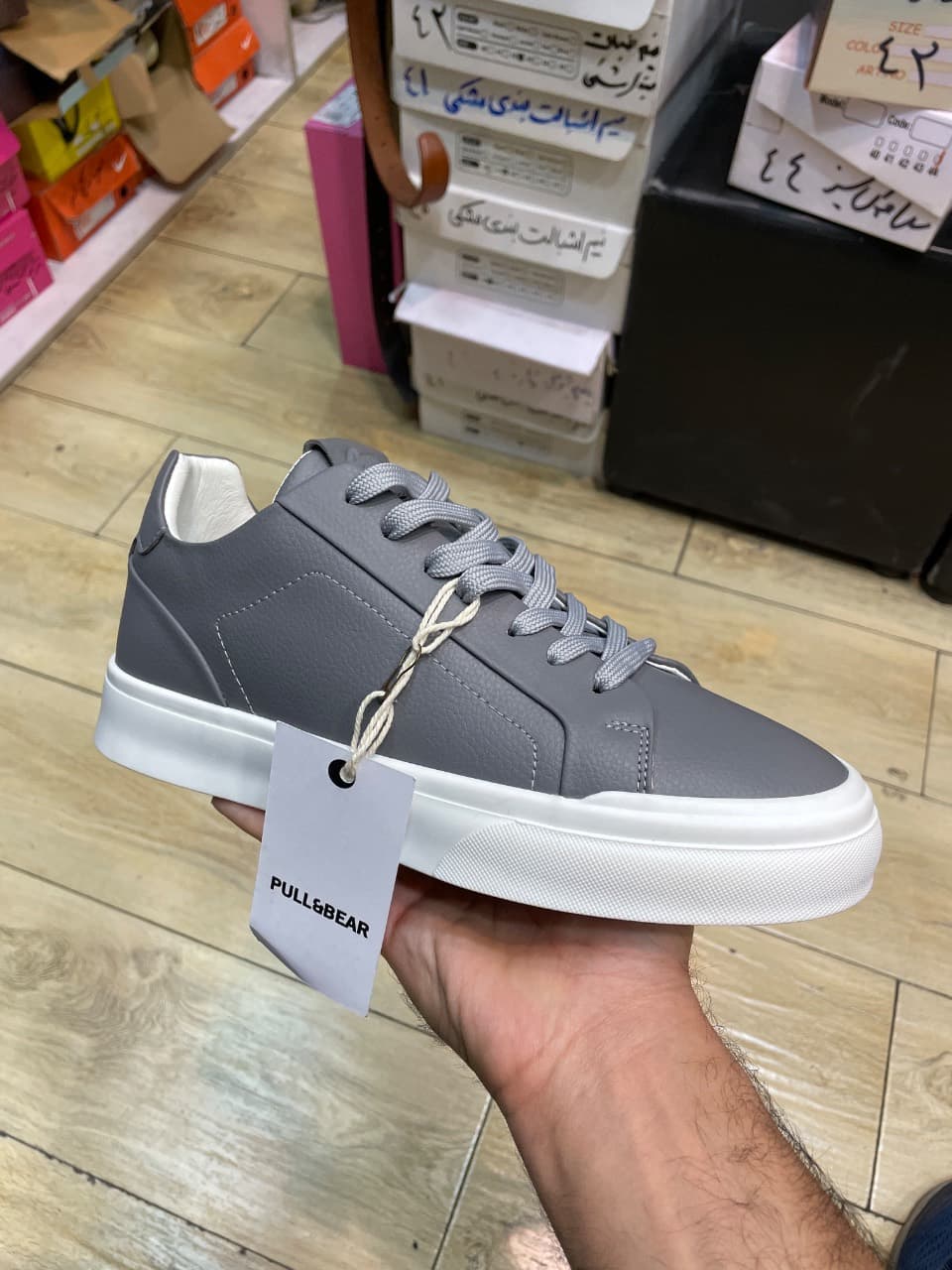 کفش ونس مردانه طوسی برند Pull&Bear – کد۰۳ — تصویر ۲