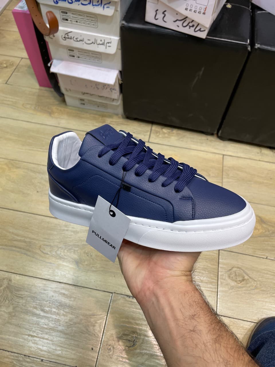 کفش ونس مردانه سرمهای برند Pull&Bear – کد۰۲