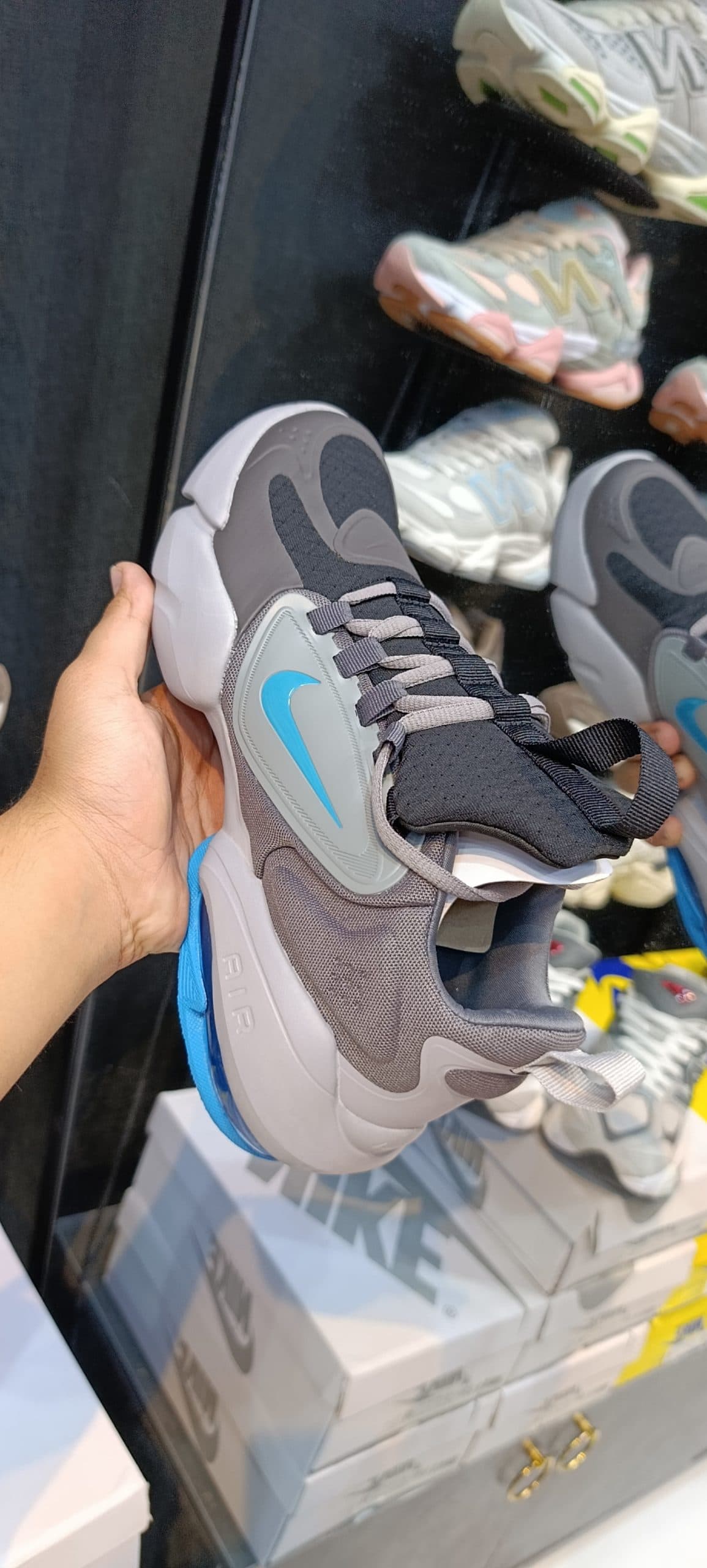 کتونی مردانه Nike مدل Air Max Alpha Savage — تصویر ۲