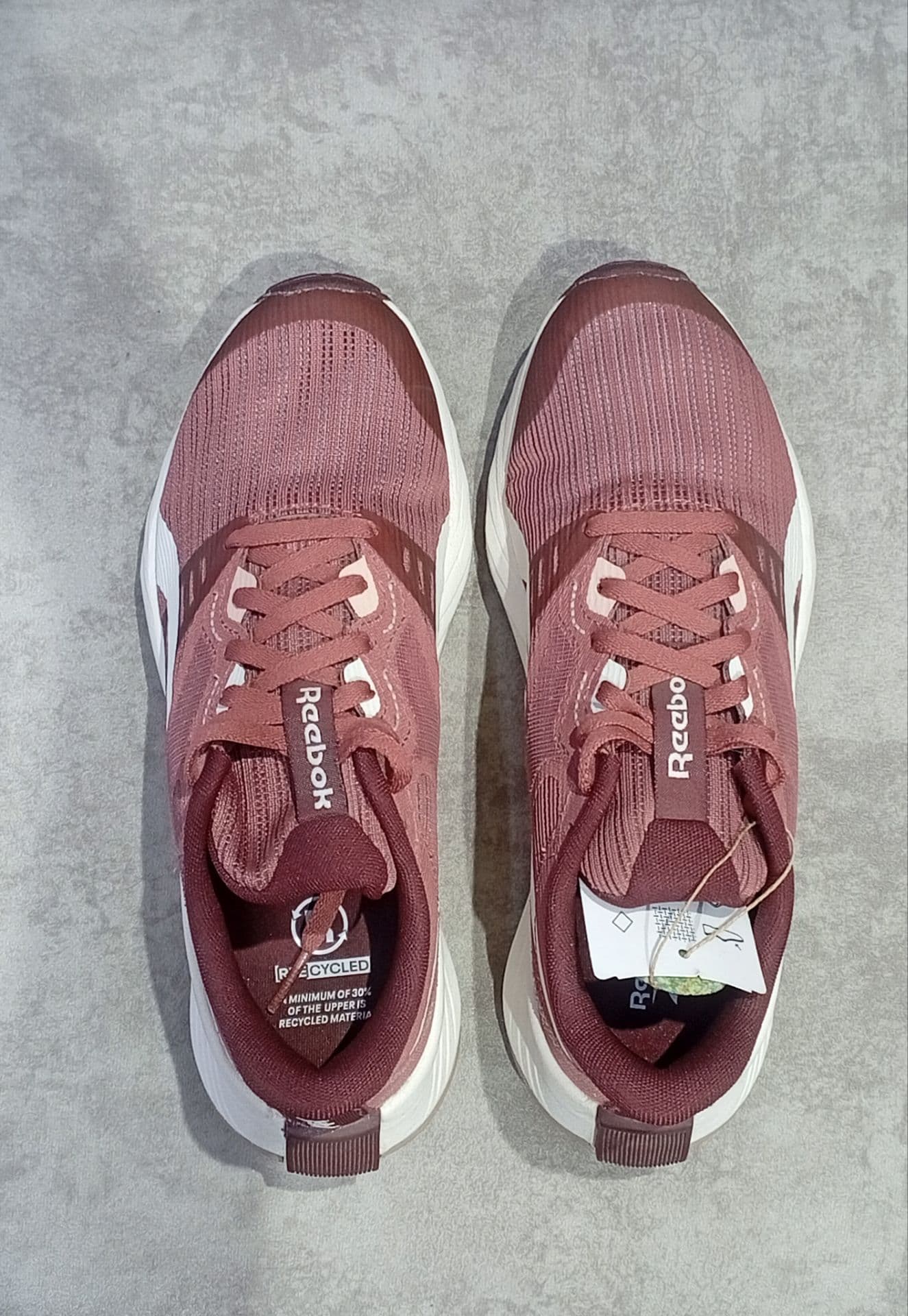 کفش کتونی زنانه Reebok مدل Energen Tech Plus — تصویر ۳