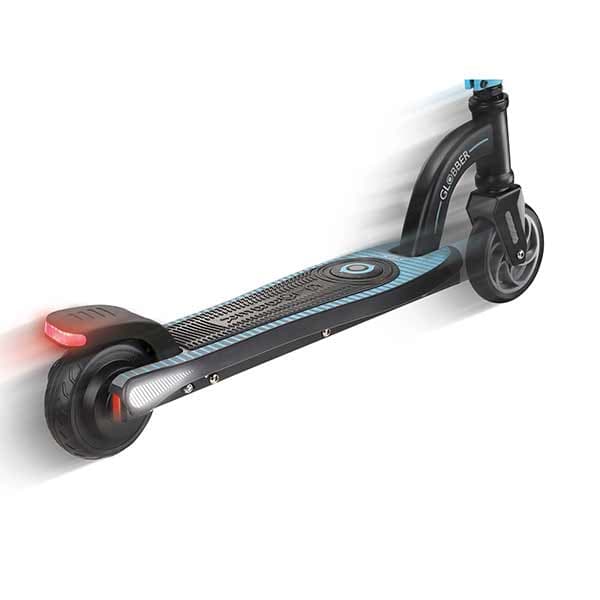 اسکوتر برقی Globber آبی آسمانی مدل ONE K E-MOTION 10 — تصویر ۴