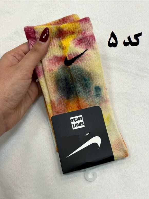 جوراب ساق بلند آبرنگی نایک زنانه — تصویر ۶