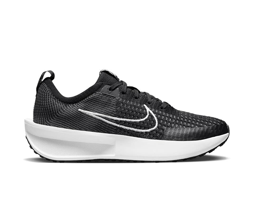 Nike W Interact Run Shoes