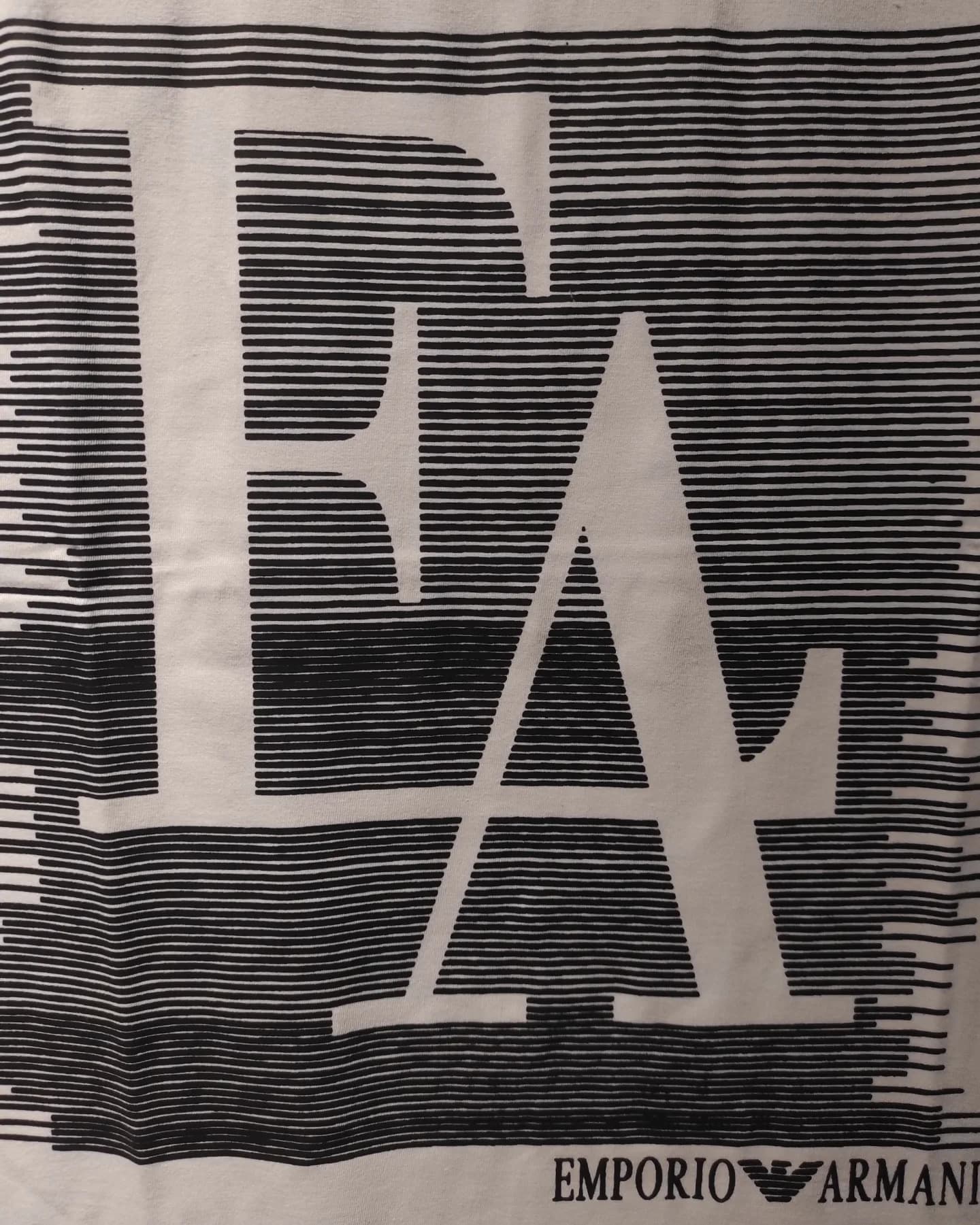 تیشرت سایز بزرگ EA — تصویر ۳