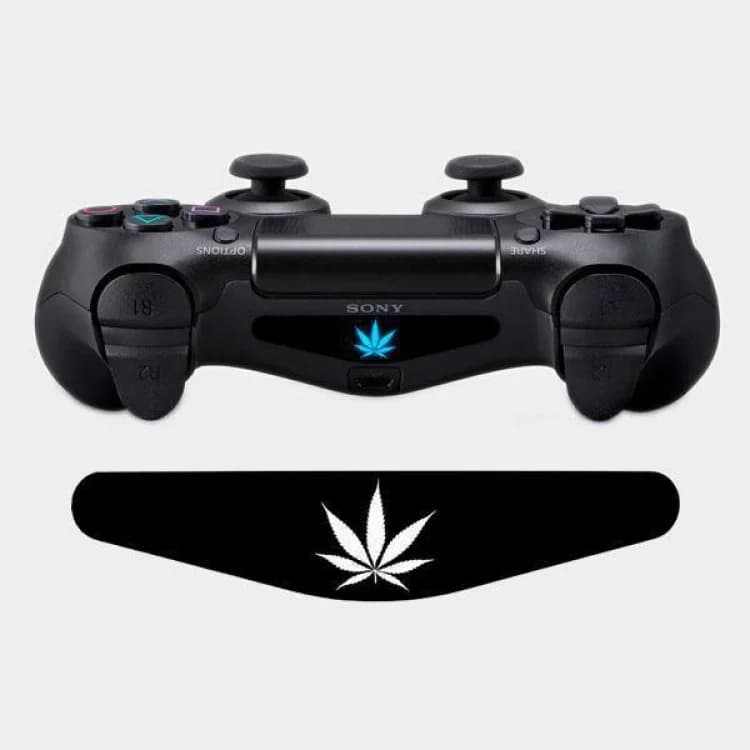 استیکر نوار نورانی دسته پلی‌استیشن ۴ طرح برگ شاهدانه (Cannabis Leaf)