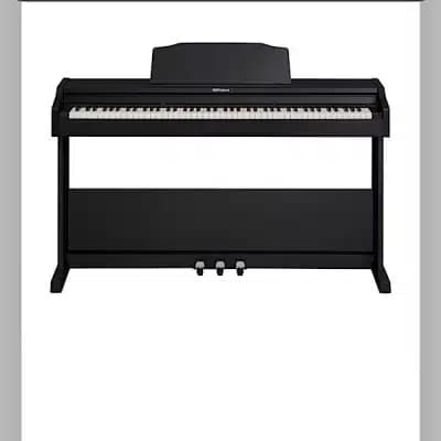 پیانو رولند Roland RP102