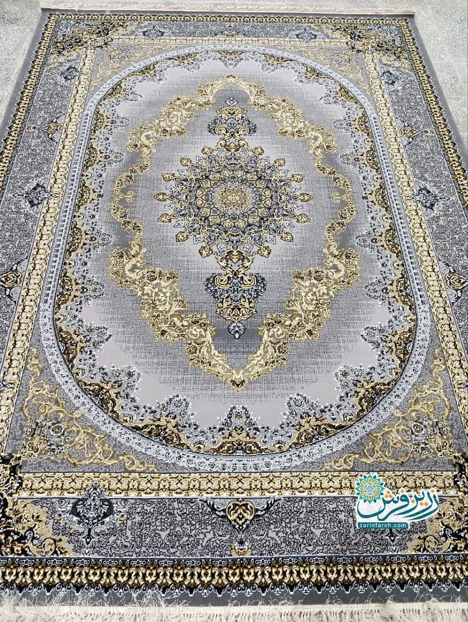 فرش ماشینی 500 شانه طرح کارن 2 رنگ دودی