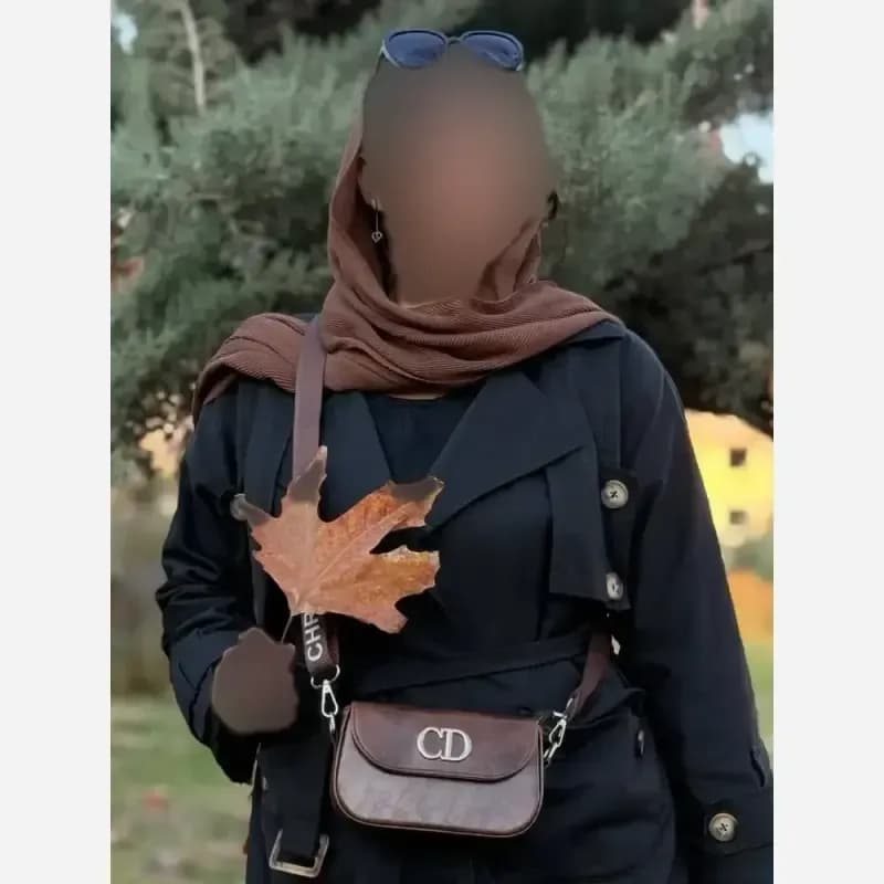 کیف اسپرت پاسپورتی ورنی زنانه دخترانه بند دوشی قابل تنظیم — تصویر ۸