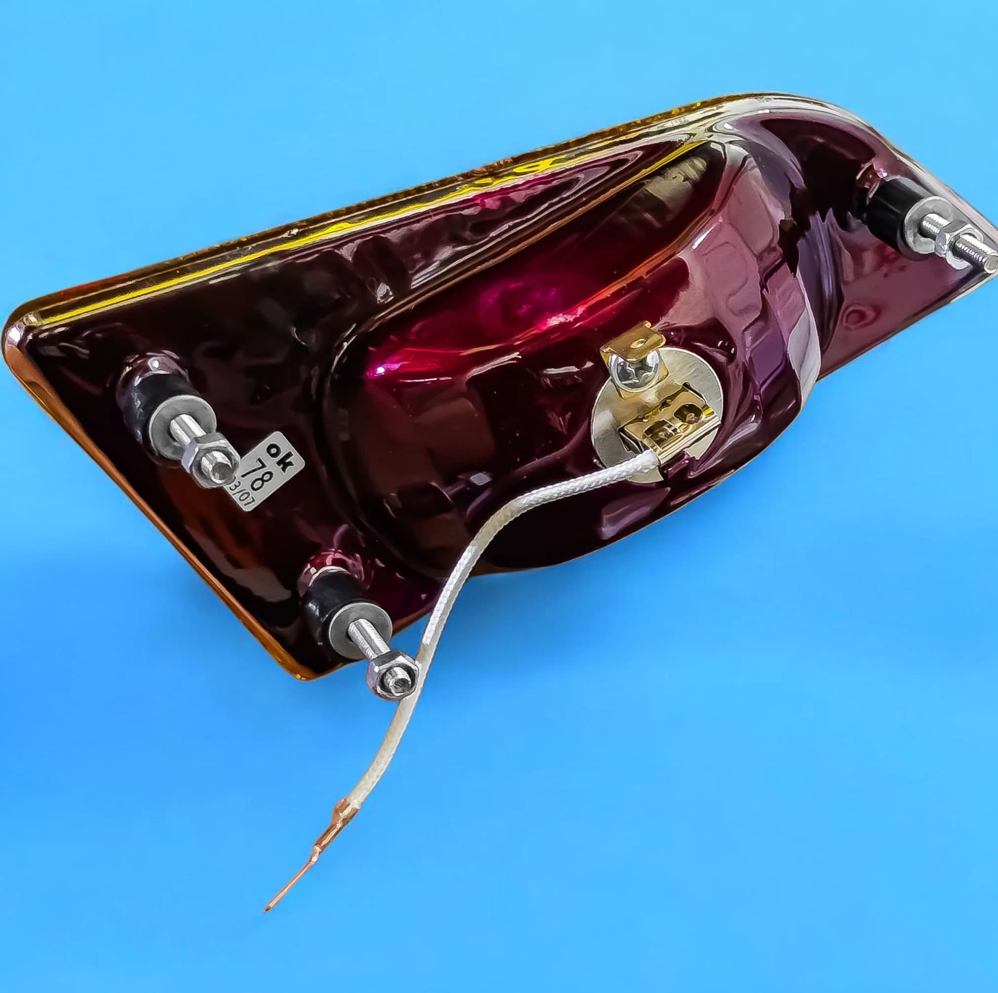 چراغ مه شکن جلو بست یدک مدل Limo.YLW مناسب برای پراید ۱۱۱ ، پراید ۱۳۲ بسته ۲ عددی — تصویر ۶