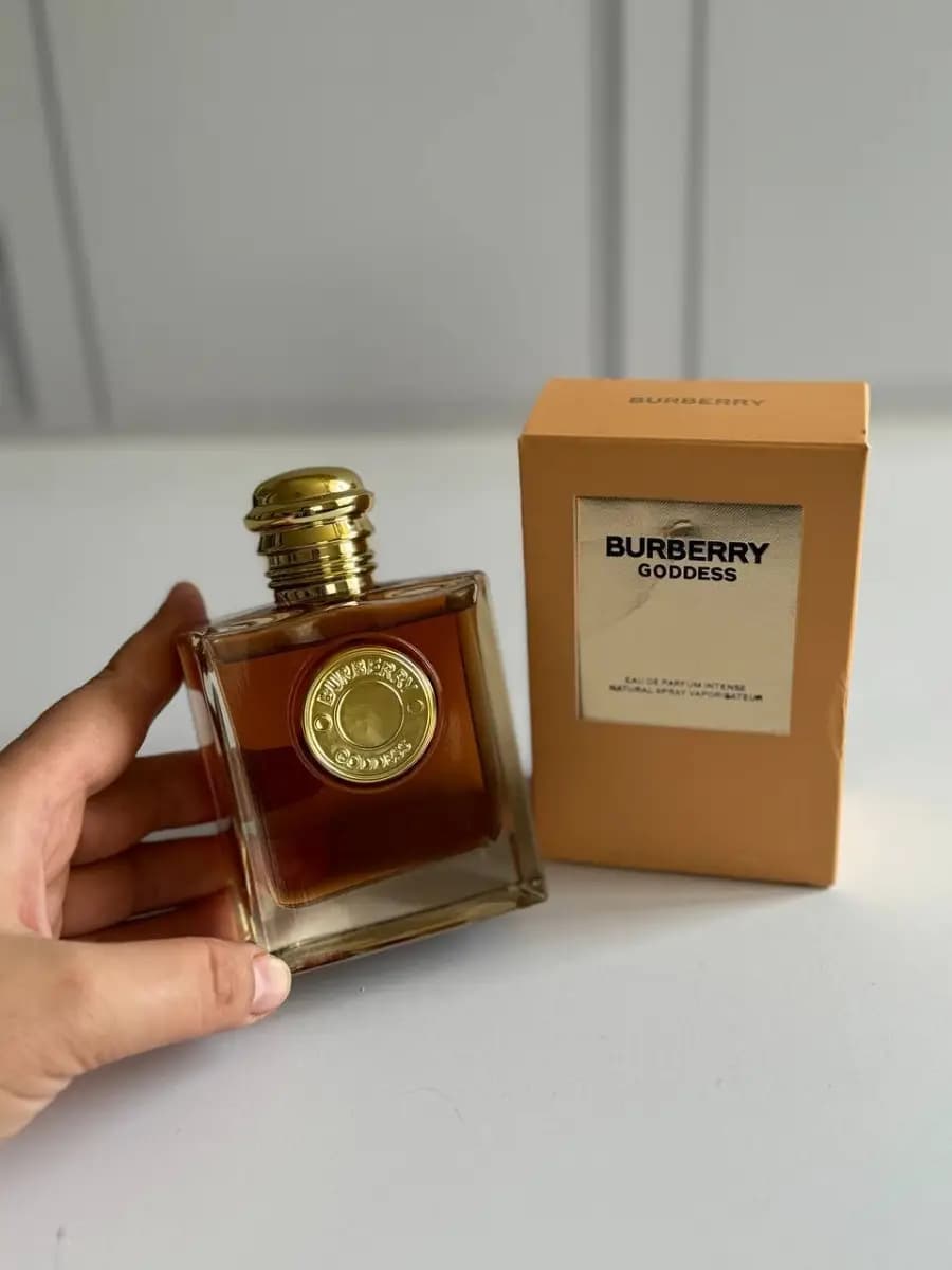 عطر باربری گادس — تصویر ۳