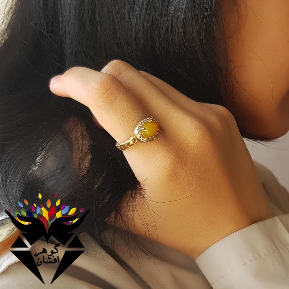 انگشتر طلاروس عقیق زرد اصل زنانه R3298
