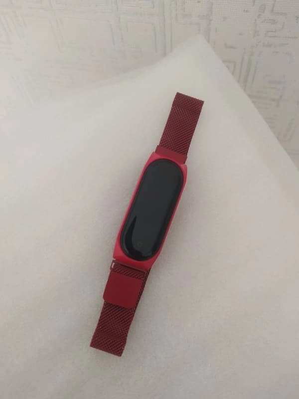 بند فلزی دستبند سلامتی شیائومی Xiaomi Mi Band 5 / 6 Stainless Steel Milanese Strap با قفل مگنتی — تصویر ۸