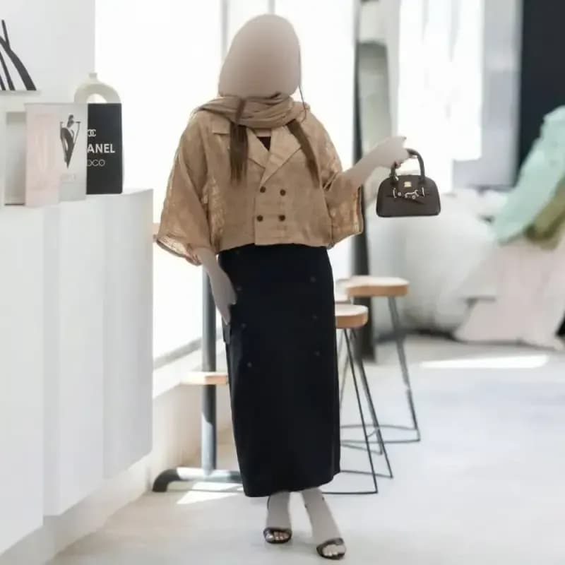 کیف اسپرت زنانه با بند پهن متریال وارداتی سایز 12 در 20 رنگبندی متنوع — تصویر ۸