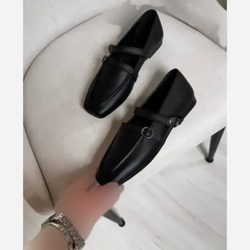 کالج زنانه جدید راحت و باکیفیت رنگ مشکی و قهوه ای سایز 37 تا 40 — تصویر ۲