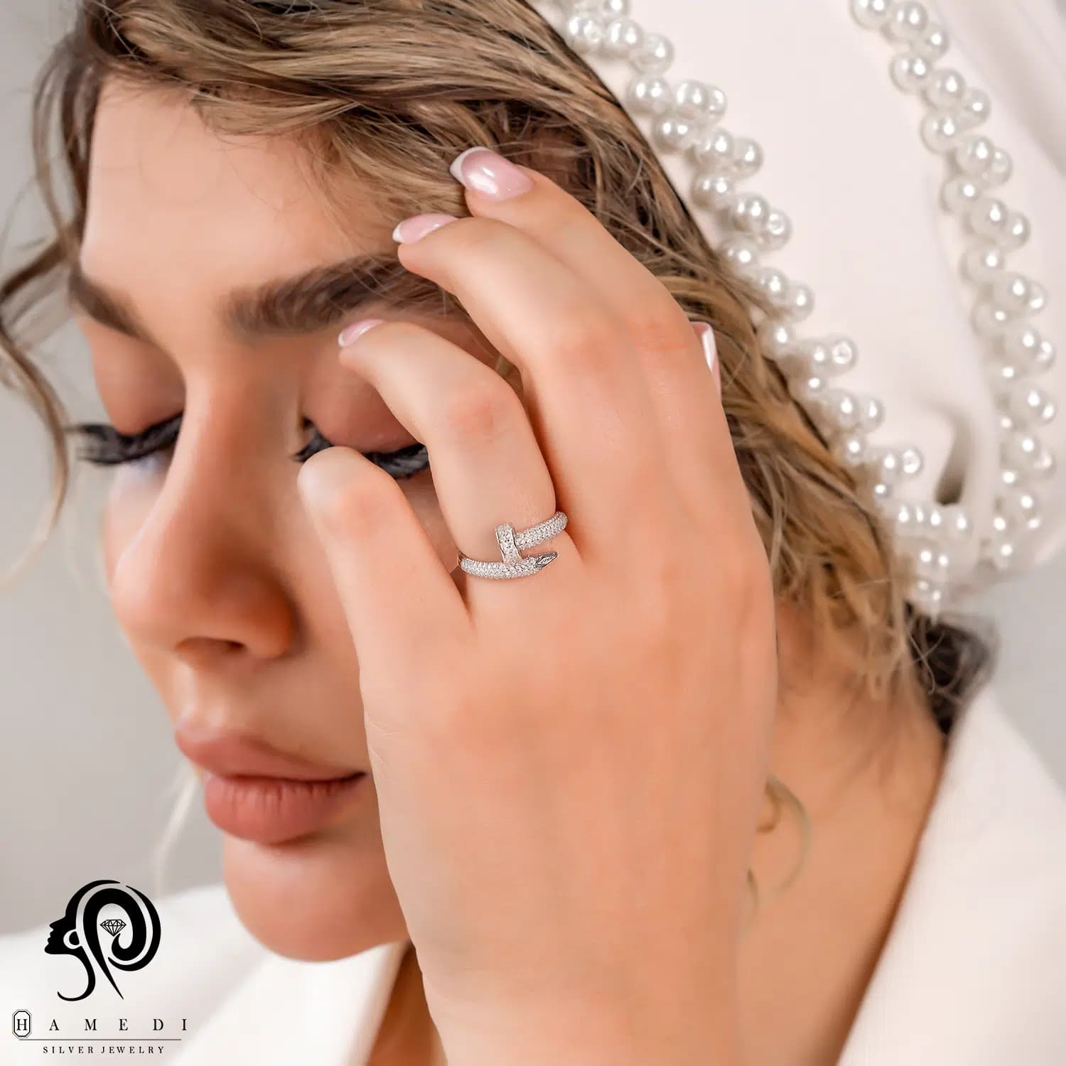 انگشتر کارتیر میخی ایتالیایی نقره زنانه مدل RE B149 — تصویر ۳