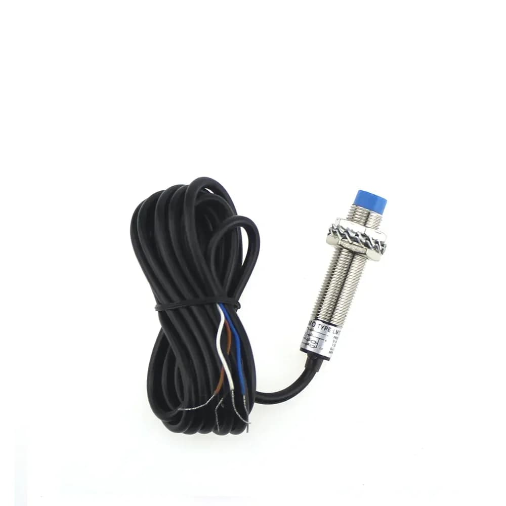 سنسور القایی قطر ۱۲ میلی‌متر، فاصله تشخیص ۴ میلی‌متر LM12-3004NC