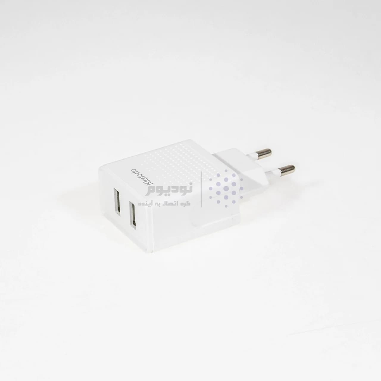 شارژر دیواری فست دو پورت Mcdodo مدل CH-3970 12W به همراه کابل شارژ آیفون – سفید (گارانتی متین) — تصویر ۲