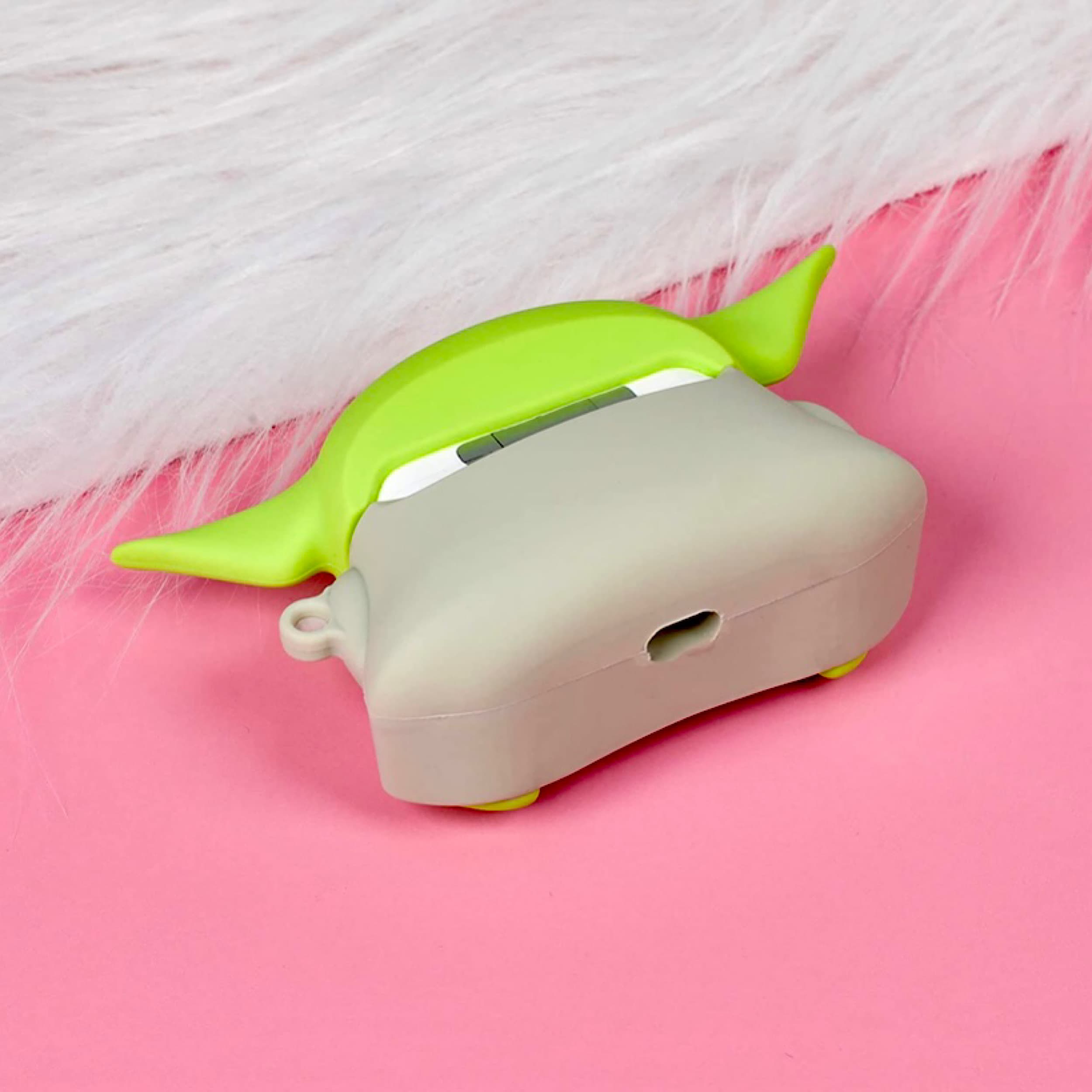 کاور طرح Baby Yoda مناسب برای کیس اپل ایرپاد پرو — تصویر ۵