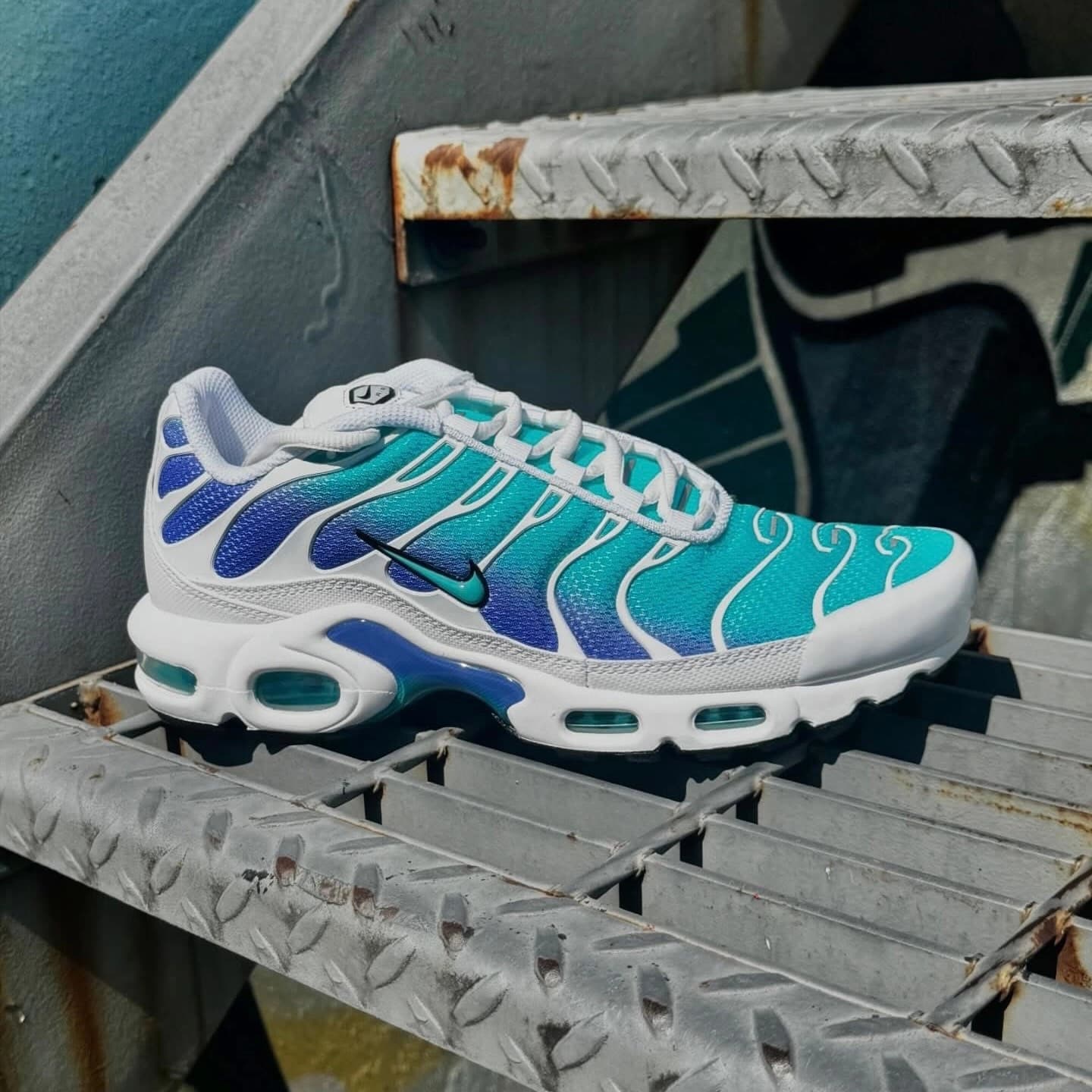 کتونی پیاده روی نایک Nike Air Max Plus tn — تصویر ۳