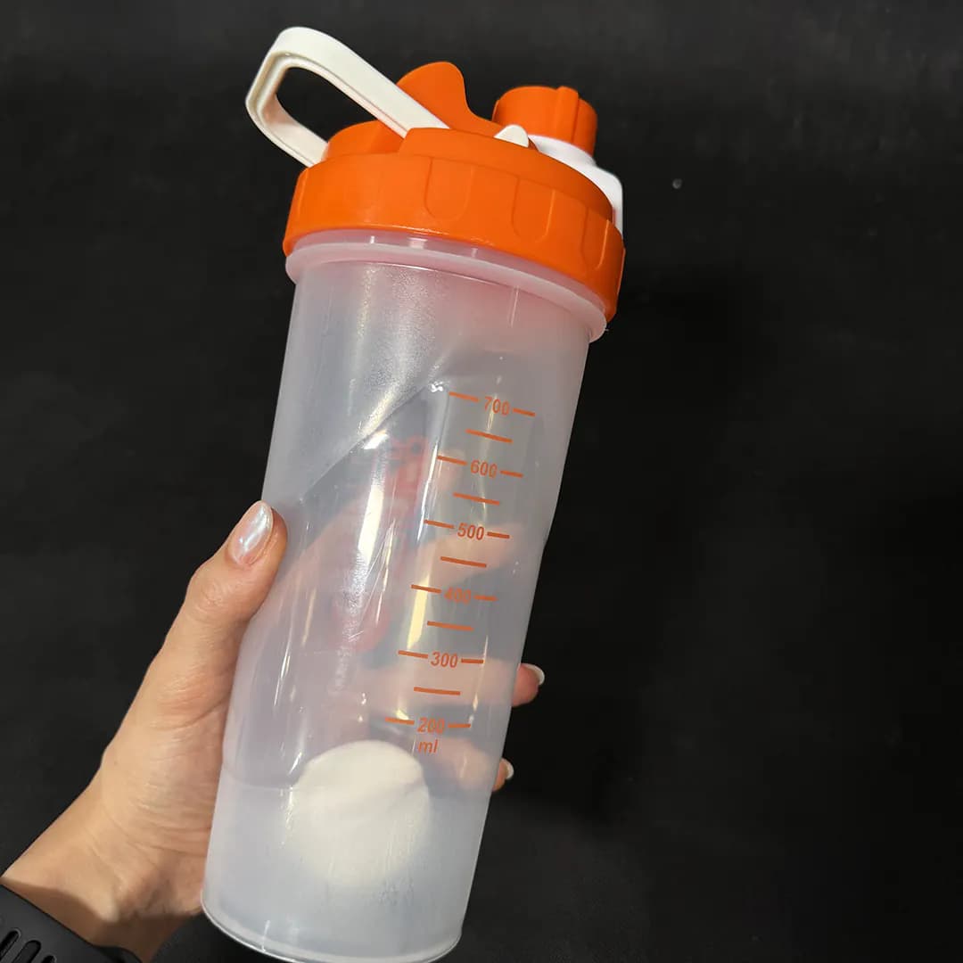 پکیج 5 تکه باشگاهی مردانه JUST DO | تاپ کلاه دار + شلوارک + مچ بند + شیکر — تصویر ۵
