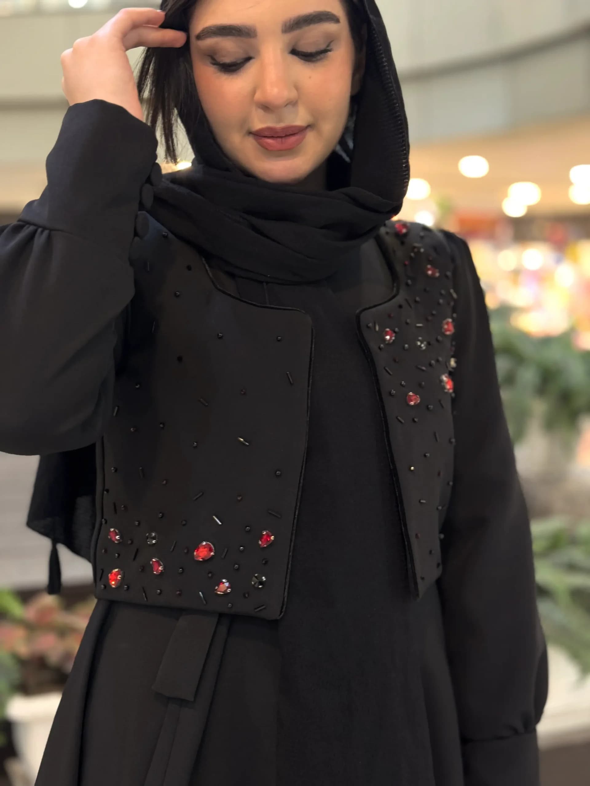 جلیقه سنگدوزی یاقوت — تصویر ۲