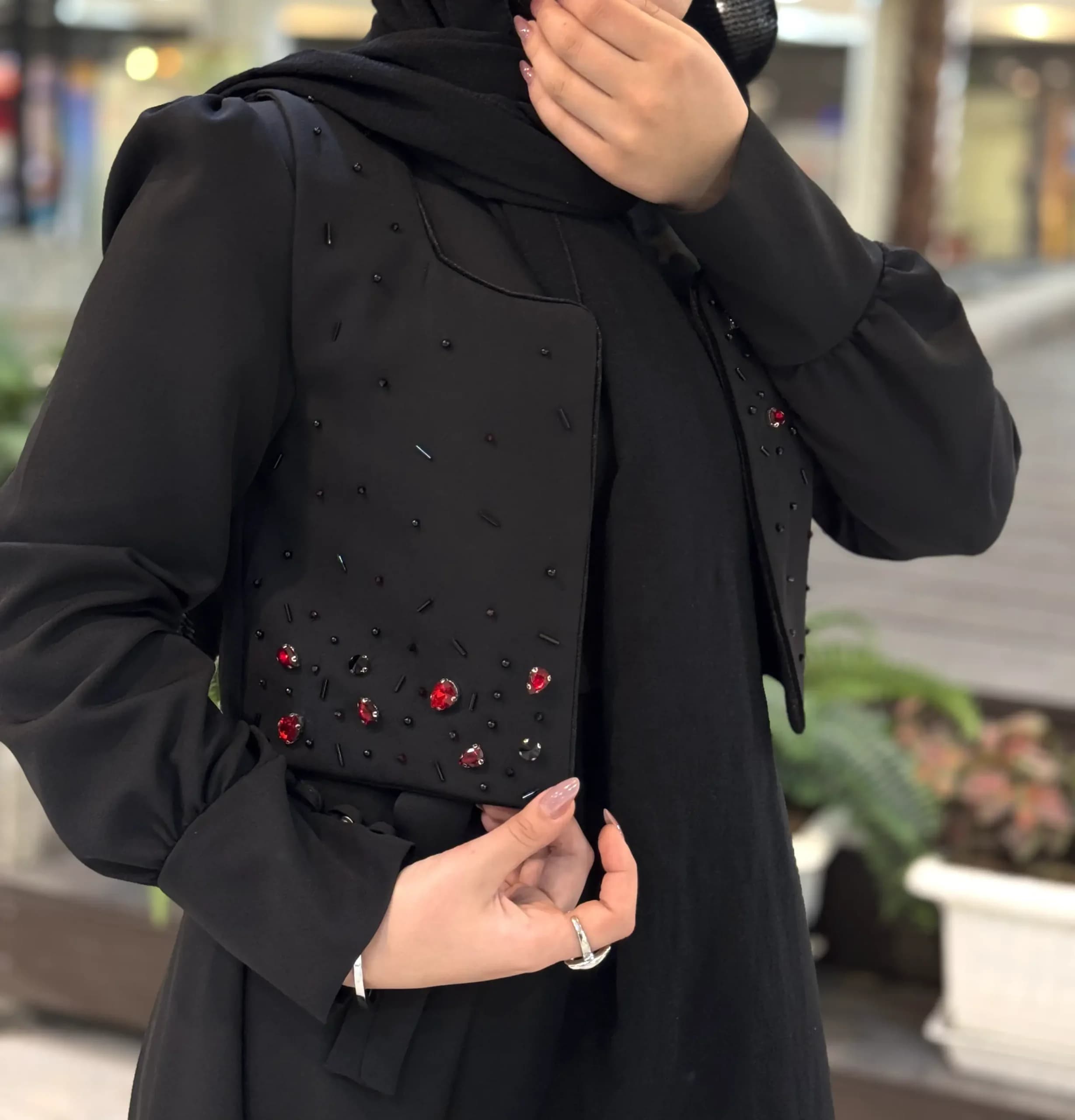 جلیقه سنگدوزی یاقوت — تصویر ۴