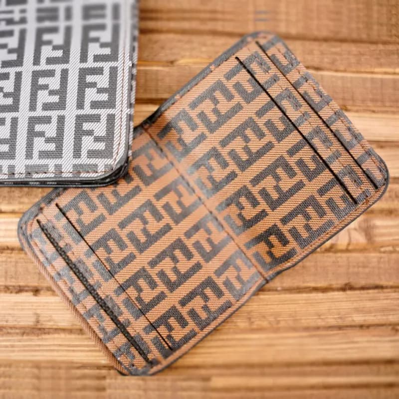 جاکارتی کتابی فندی 10-33 — تصویر ۲