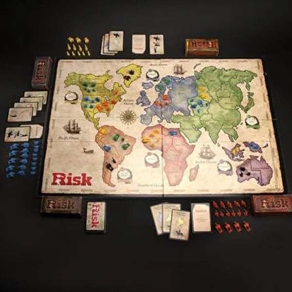 بازی فکری هاسبرو مدل Risk Military Strategy Game — تصویر ۲