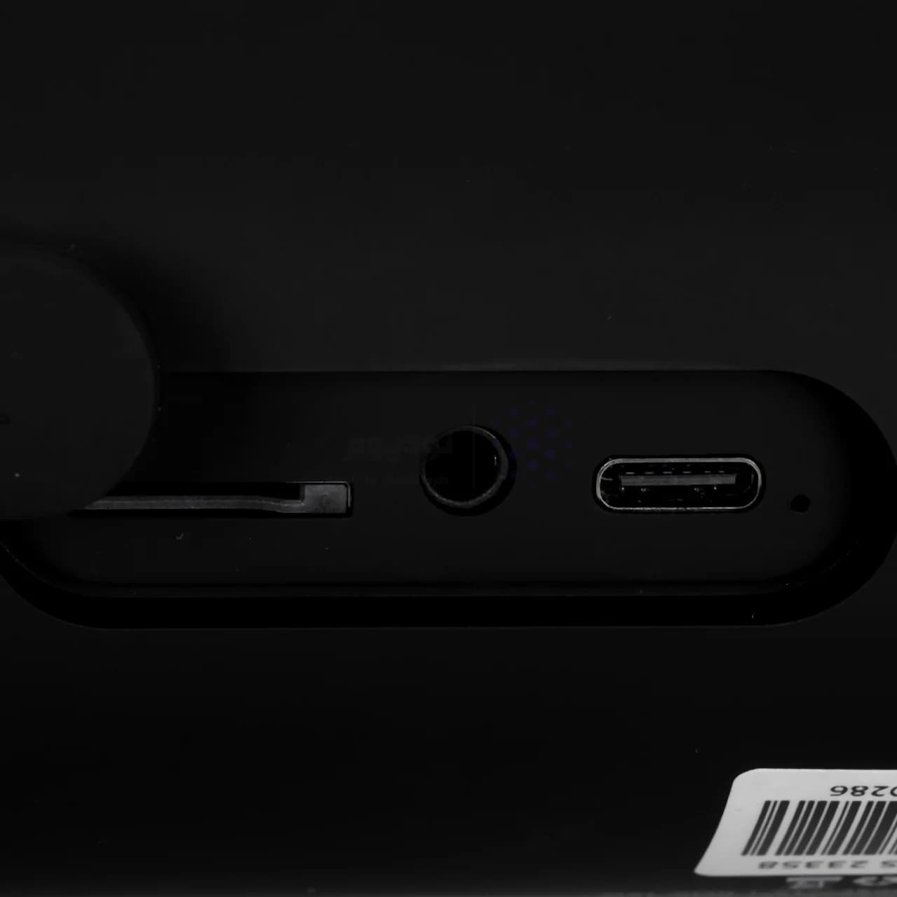 اسپیکر بی سیم 16 وات TSCO مدل TS 23358 – مشکی — تصویر ۵
