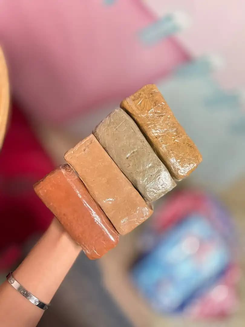 گل ماسه ای رنگی گلین — تصویر ۲
