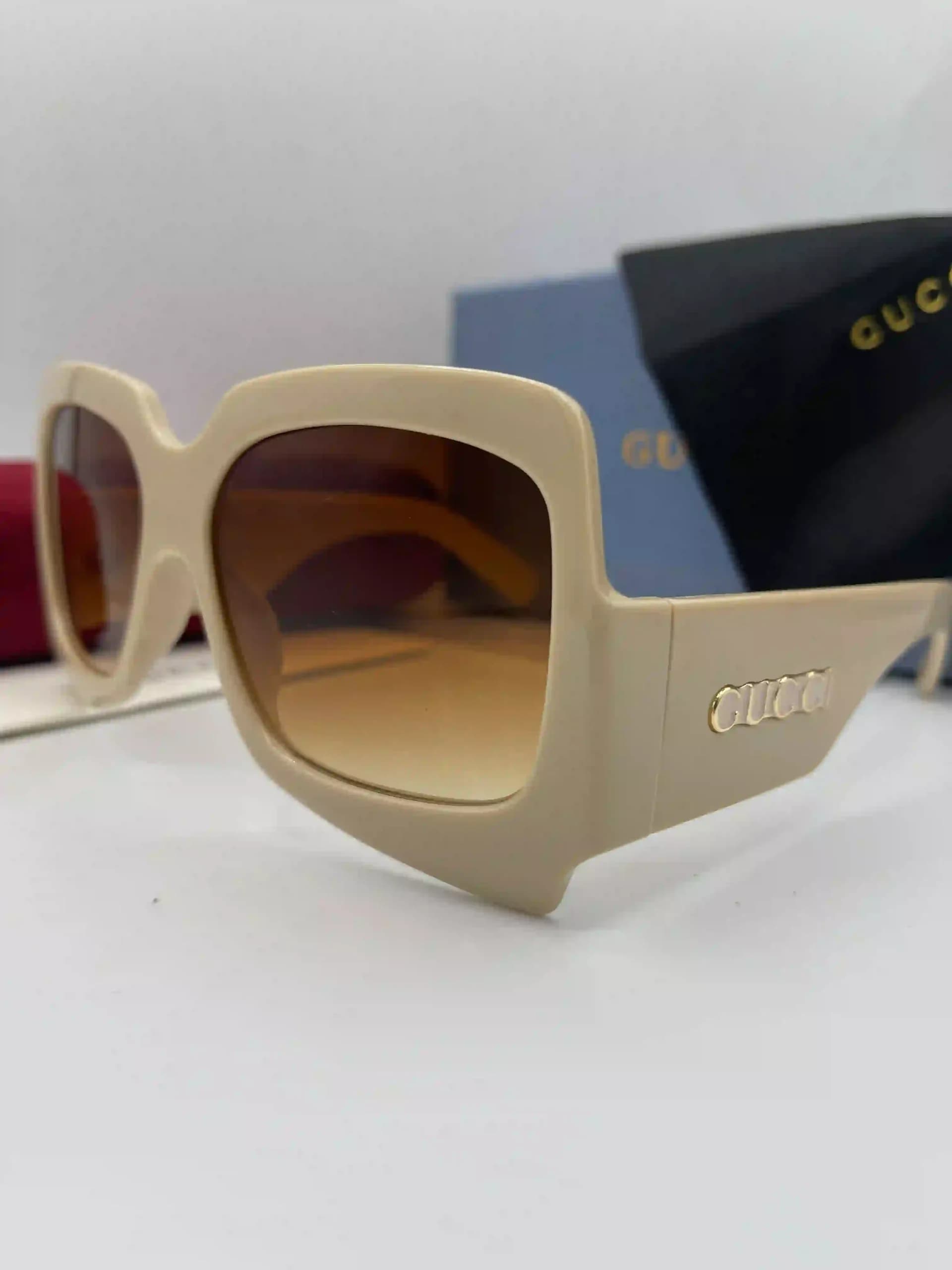 عینک آفتابی زنانه گوچی (Gucci) فریم پهن اورسایز ترند — تصویر ۷