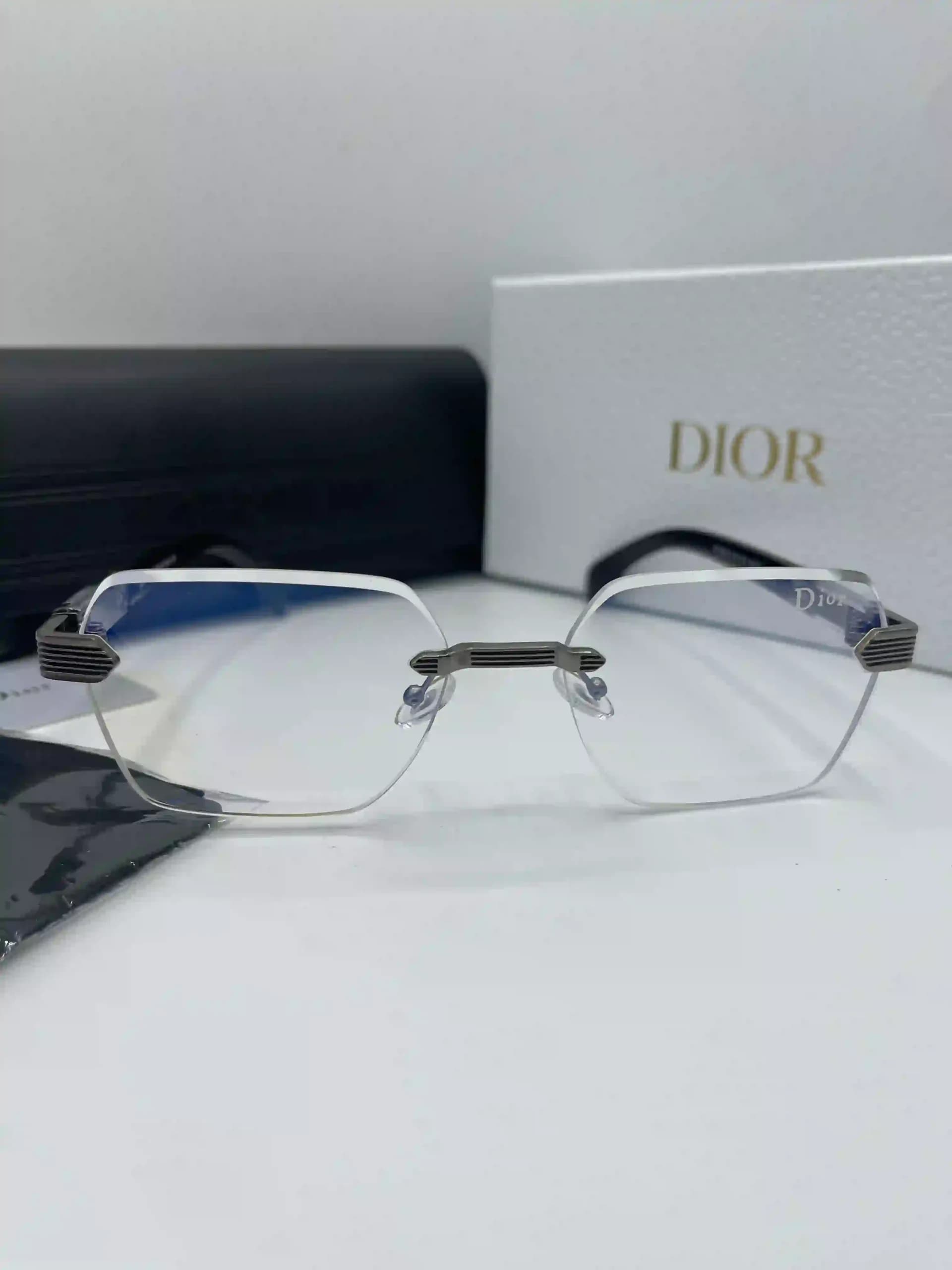 عینک آفتابی زنانه و مردانه دیور (Dior) بدون فریم چندضلعی گرادیانت — تصویر ۸