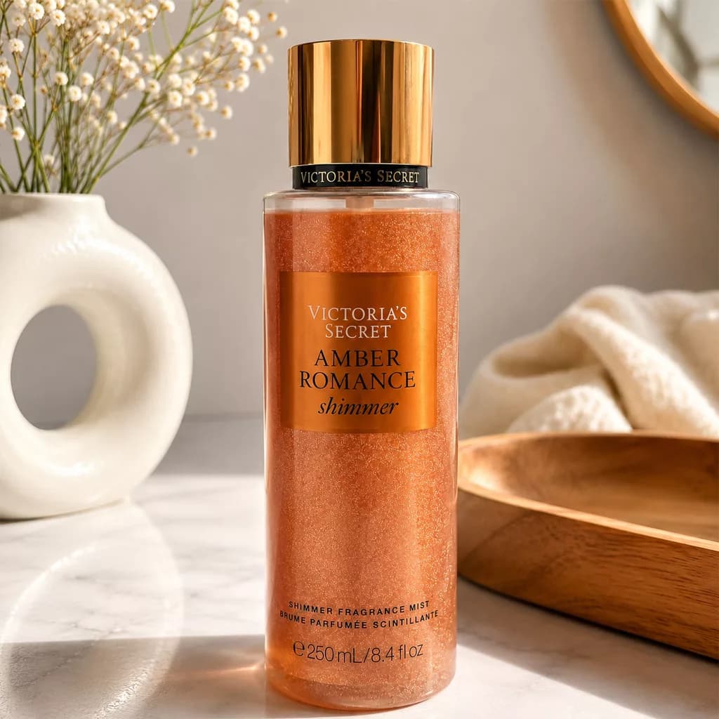 بادی میست ماندگار شاین دار ویکتوریا سکرت مدل amber romance shimmer — تصویر ۲