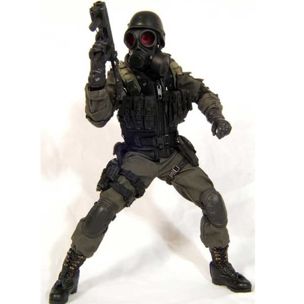 اکشن فیگور رزیدنت اویل مدل Resident Evil Hunk برند نکا — تصویر ۴