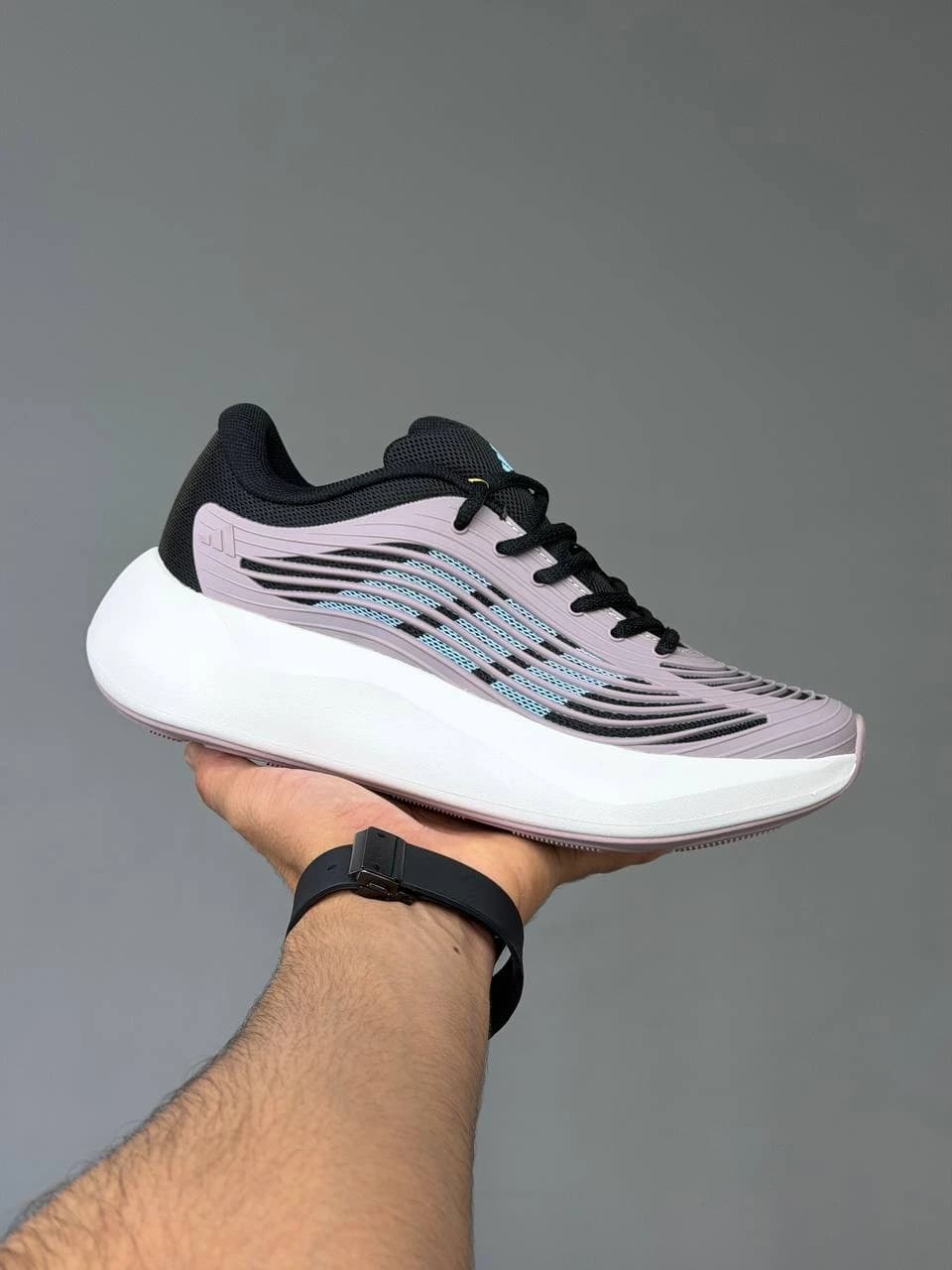 کتونی آدیداس هایپربوست پیورچیل گرادینت صورتی مشکی سفید Adidas Hyperboost Purechill Gradient Pink Black White — تصویر ۲