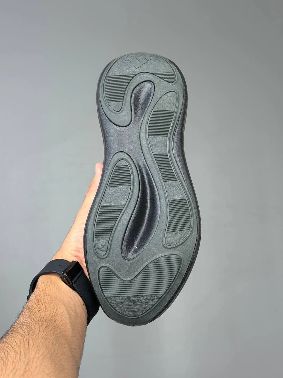کتونی آدیداس هایپربوست پیورچیل گرادینت سورمه ای مشکی Adidas Hyperboost Purechill Gradient Navy Black — تصویر ۵