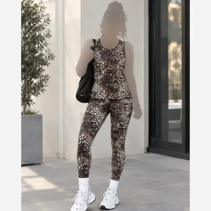 ست تاپ و شلوار ورزشی و خانگی زنانه جنس فلامنت کشی مناسب سایز 38 تا 50 — تصویر ۲