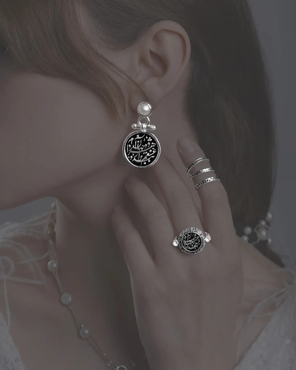 گوشواره نقره روکش طلا و مروارید — تصویر ۲