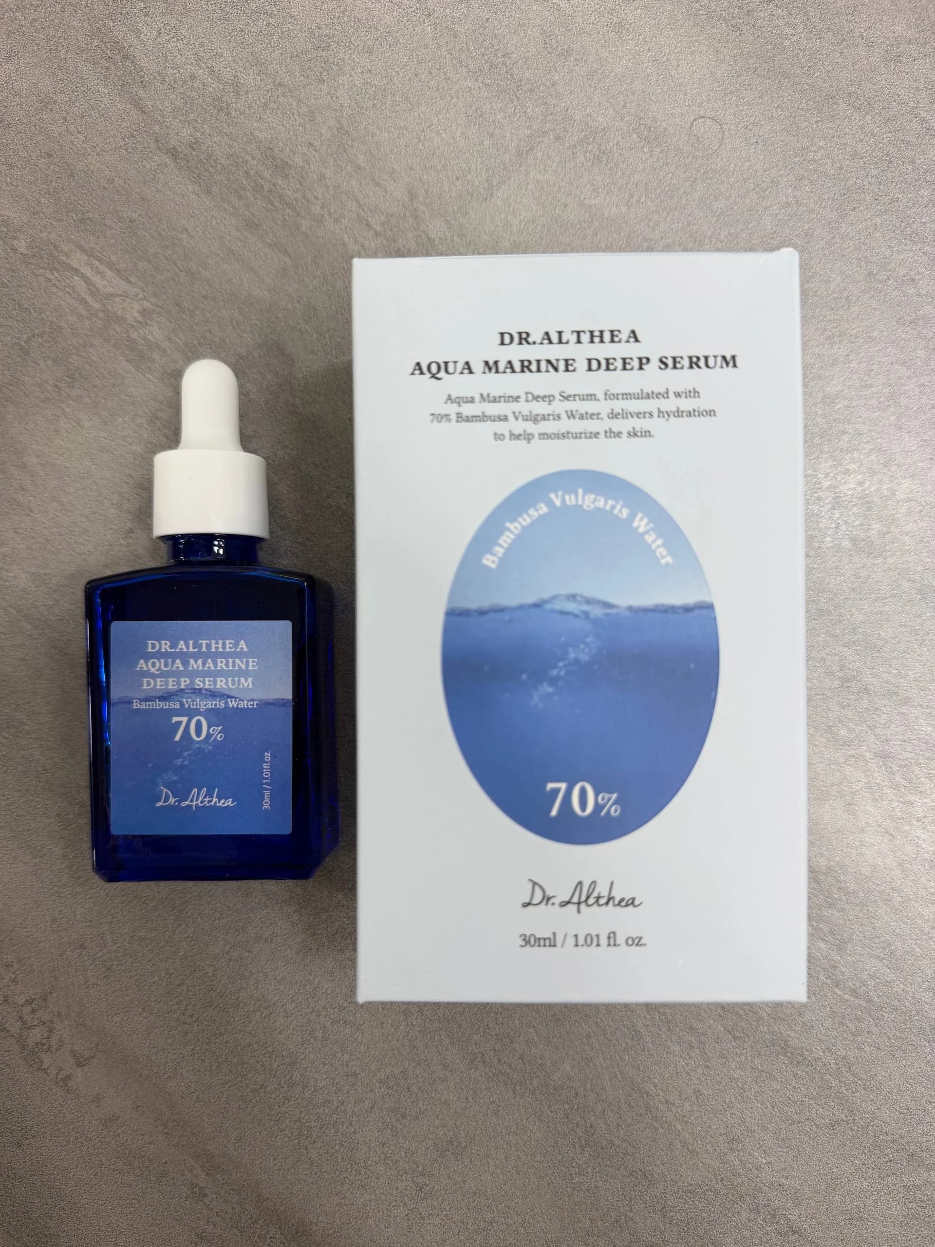سرم آبرسان عمیق دکتر آلتیا مدل Aqua Marine Deep حاوی ۷۰ درصد آب بامبو مناسب انواع پوست حجم 30 میلی لیتر