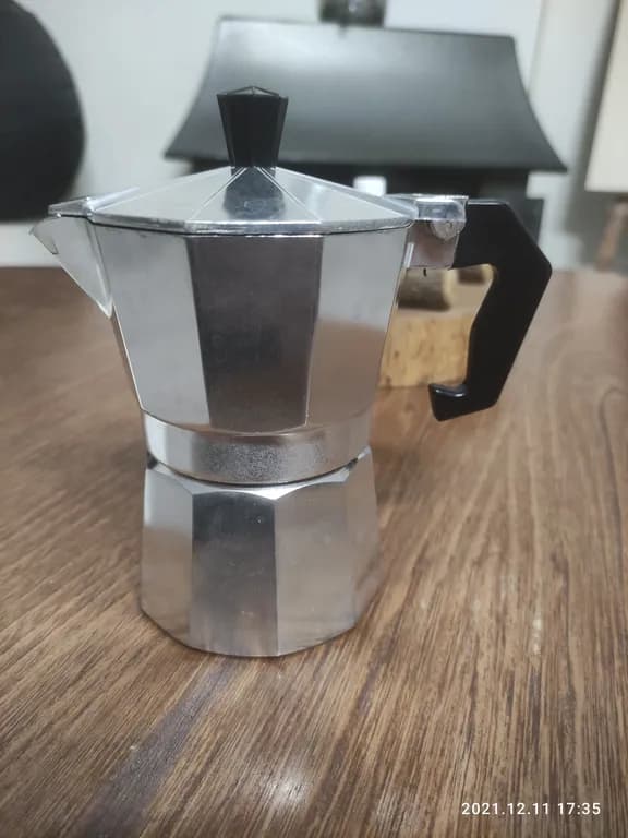 قهوه جوش موکا مدل Coffettiera 3 Cups(نقره ای)- کد:M24209