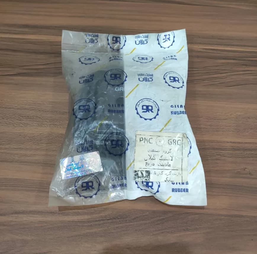 ضربه گیر اکسل عقب لاستیک گیلان مدل مربعی کد B355 مناسب برای پژو 405 — تصویر ۳