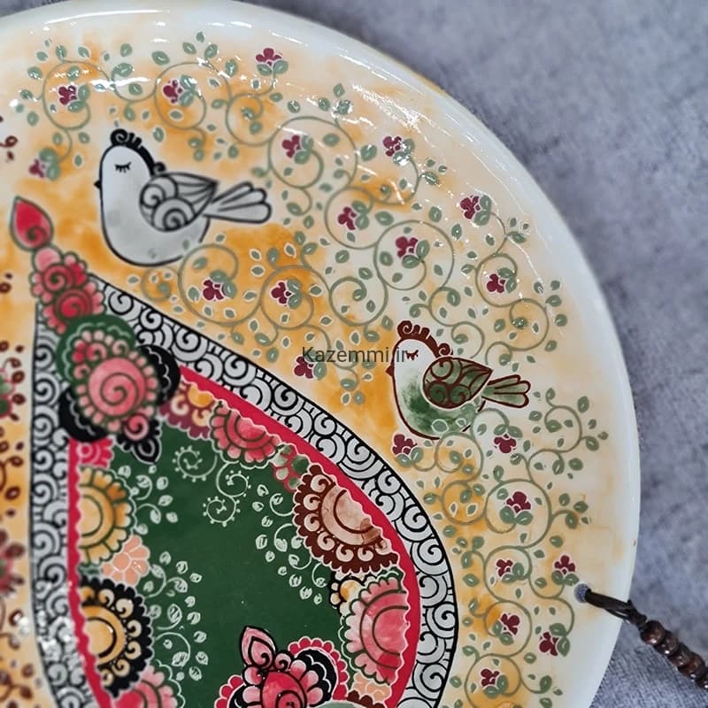بشقاب دیوارکوب سرامیکی نقاشی گل و مرغ زنگوله دار بزرگ — تصویر ۶