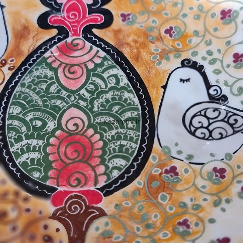 بشقاب دیوارکوب سرامیکی نقاشی گل و مرغ متوسط — تصویر ۸