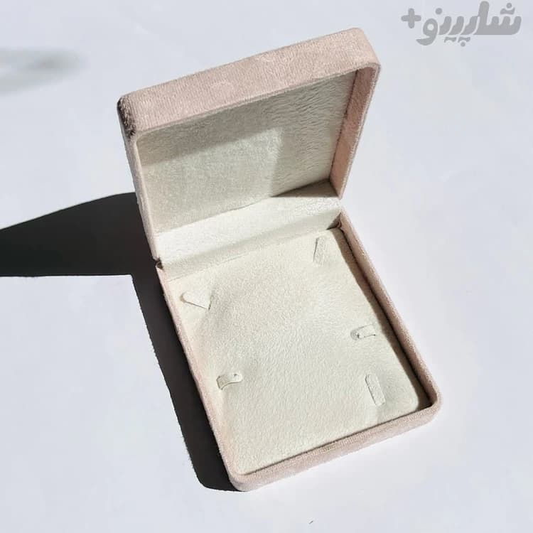 جعبه نیم‌ستی مخمل سلطنتی لوکس و پریمیوم سری 30 — تصویر ۳